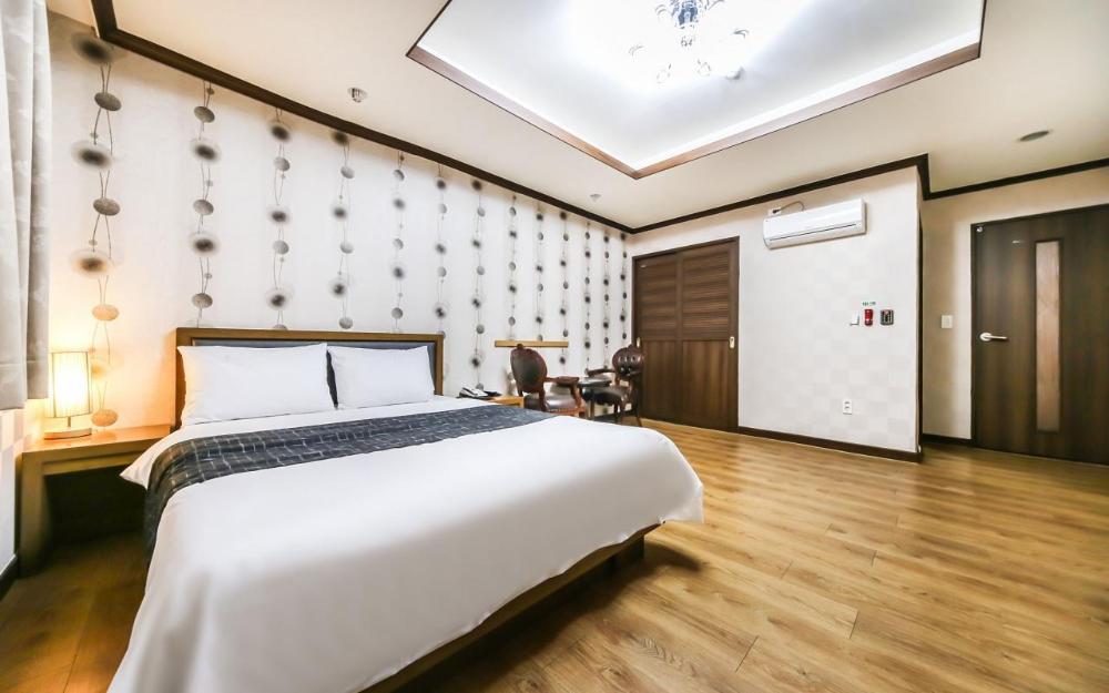 modern business hotel