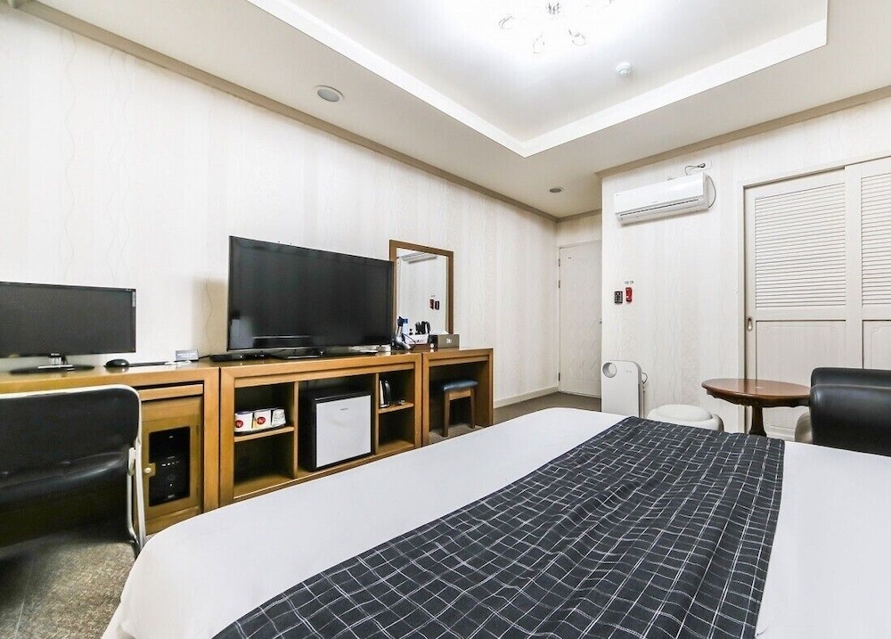 modern business hotel