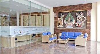 ijen suites hotel