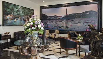 ijen suites hotel