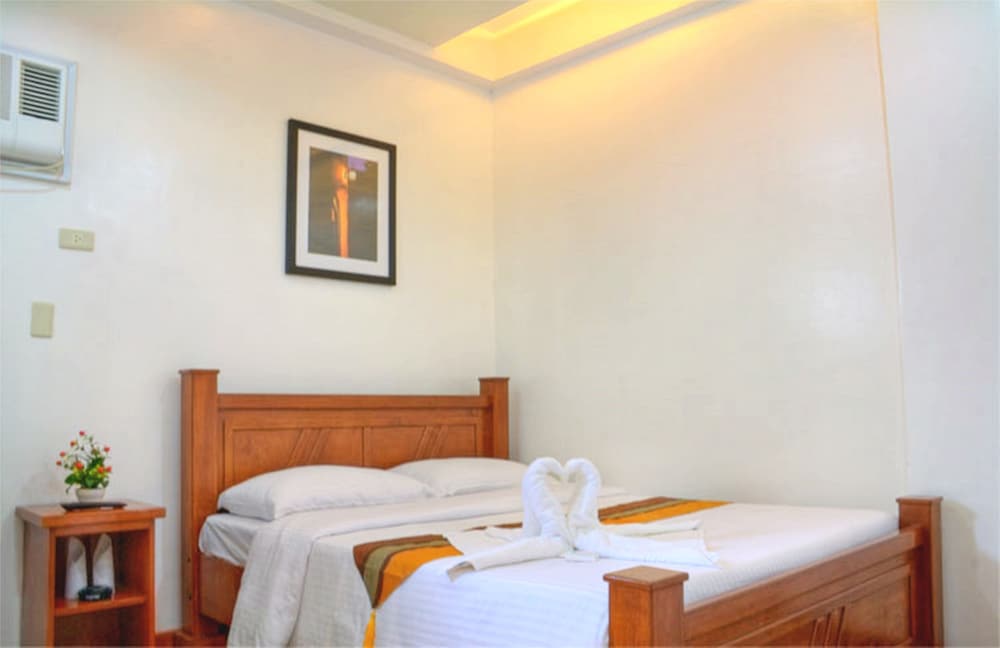 angelyns dive resort