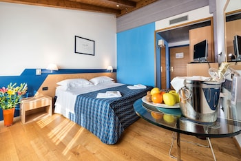 West Point Airport Hotel,Veneto>>Dossobuono,4 star