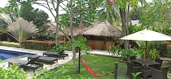 mama bellas retreat