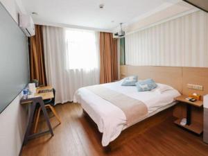 greentree inn zhenjiang center street no 1 peoples hospital express hotel