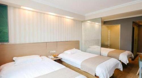 greentree inn zhenjiang center street no 1 peoples hospital express hotel