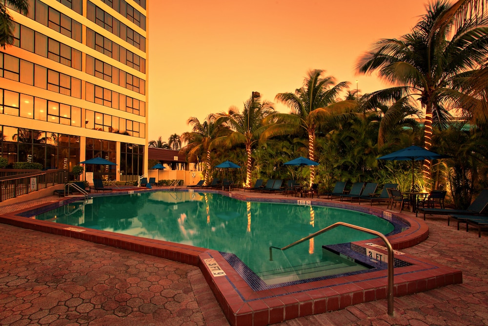 holiday inn miami west airport area an ihg hotel