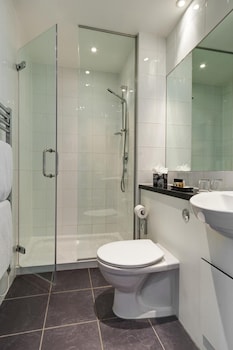 berjaya eden park london hotel