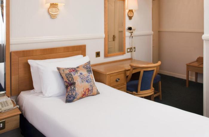 berjaya eden park london hotel
