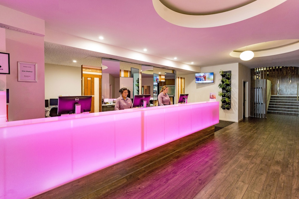 breakfree on cashel an accor hotel