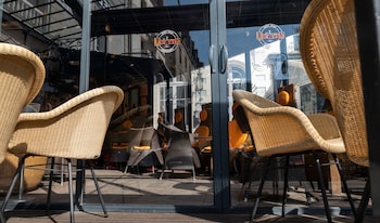 Hotel De L'univers,Dinard>>Cancale,3 star