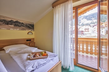 hotel latemar