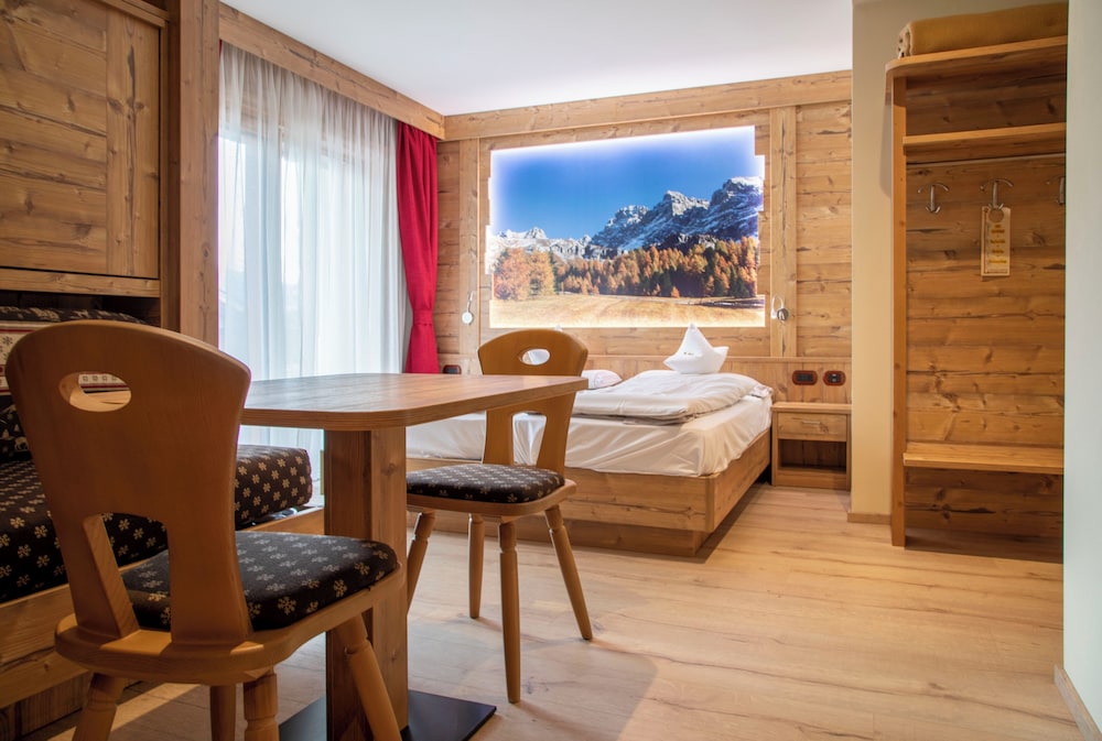 hotel latemar