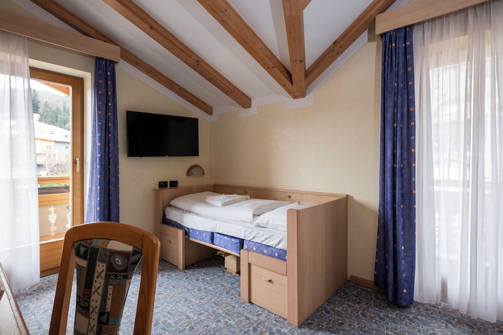 hotel latemar