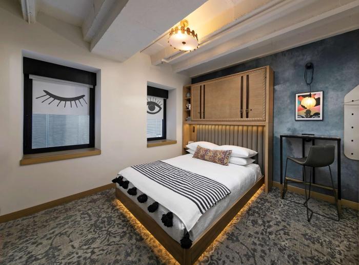 the wayfarer downtown la tapestry collection by hilton
