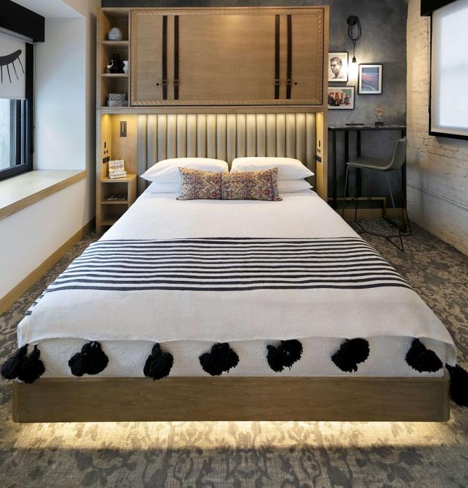 the wayfarer downtown la tapestry collection by hilton