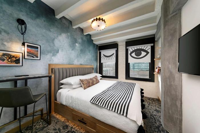 the wayfarer downtown la tapestry collection by hilton