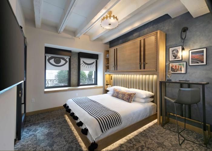 the wayfarer downtown la tapestry collection by hilton