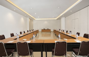 amaris hotel kupang
