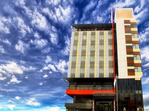 grand abe hotel