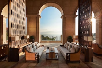 hilton yuxi fuxian lake