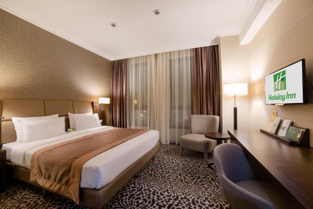 holiday inn aktau by ihg