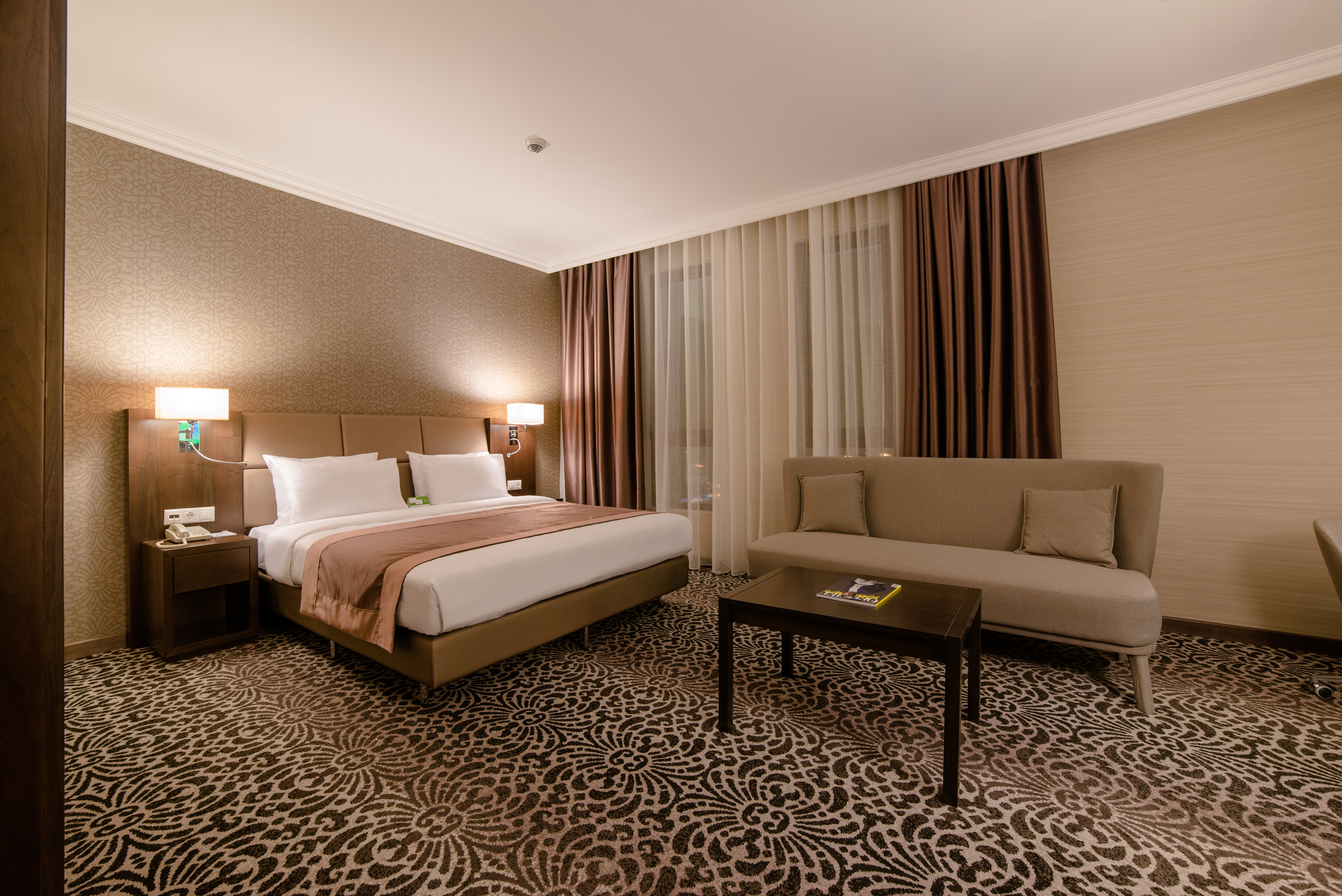 holiday inn aktau by ihg