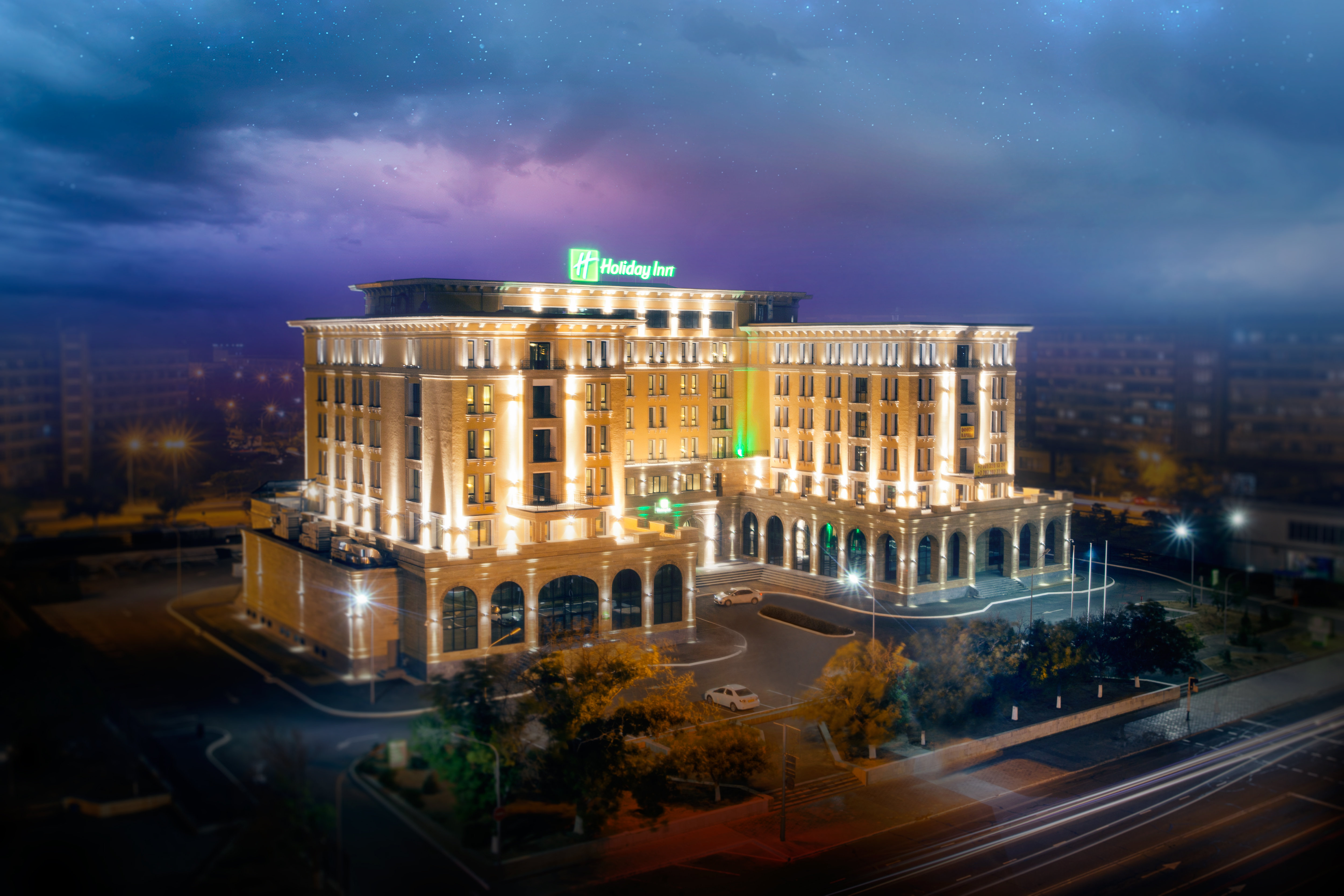 holiday inn aktau by ihg