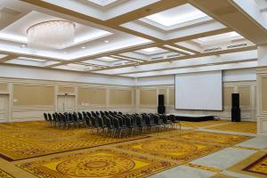 holiday inn aktau by ihg