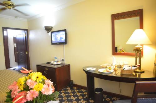 jacaranda nairobi hotel