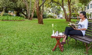 jacaranda nairobi hotel