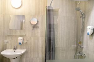 hotel niky