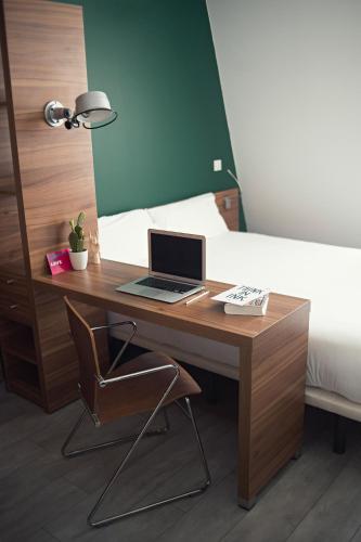 the social hub paris la defense
