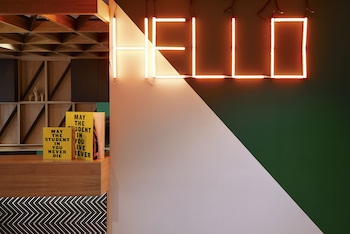 the social hub paris la defense