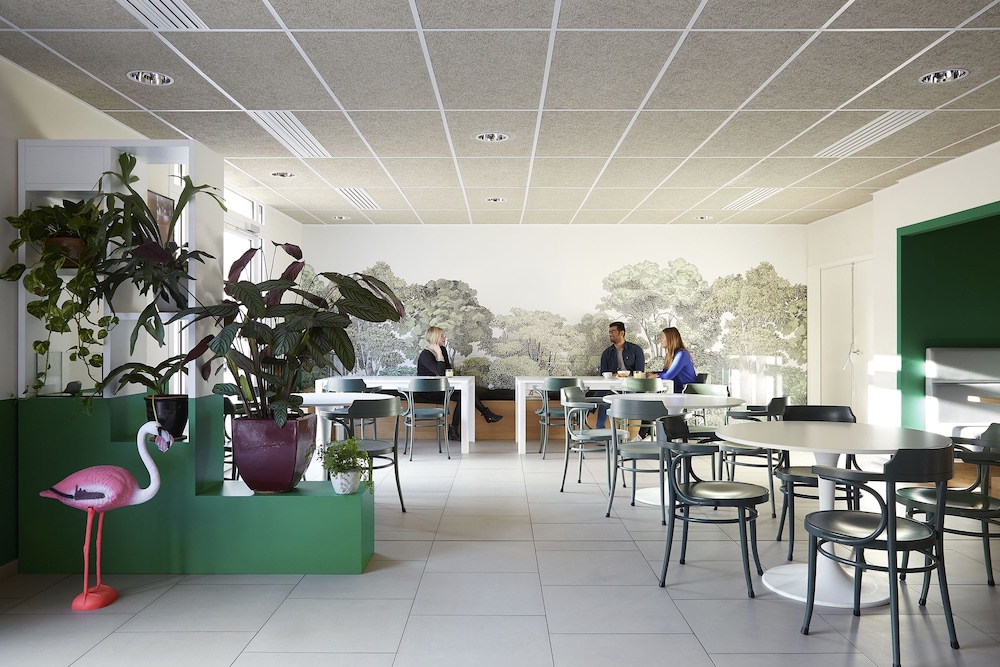 the social hub paris la defense