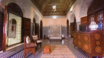 fes
