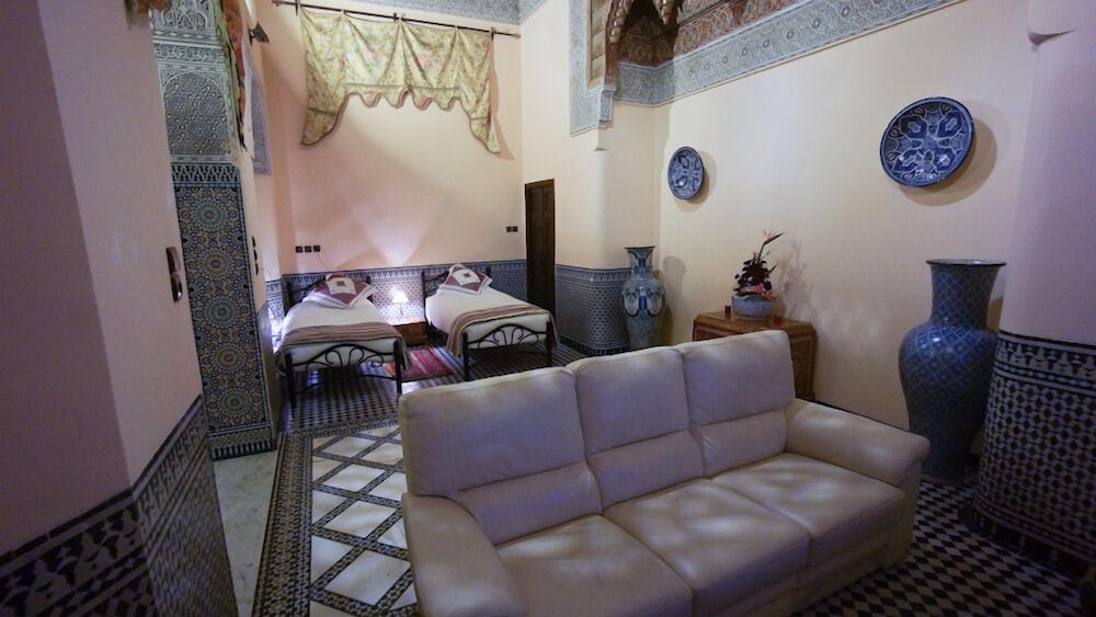 fes