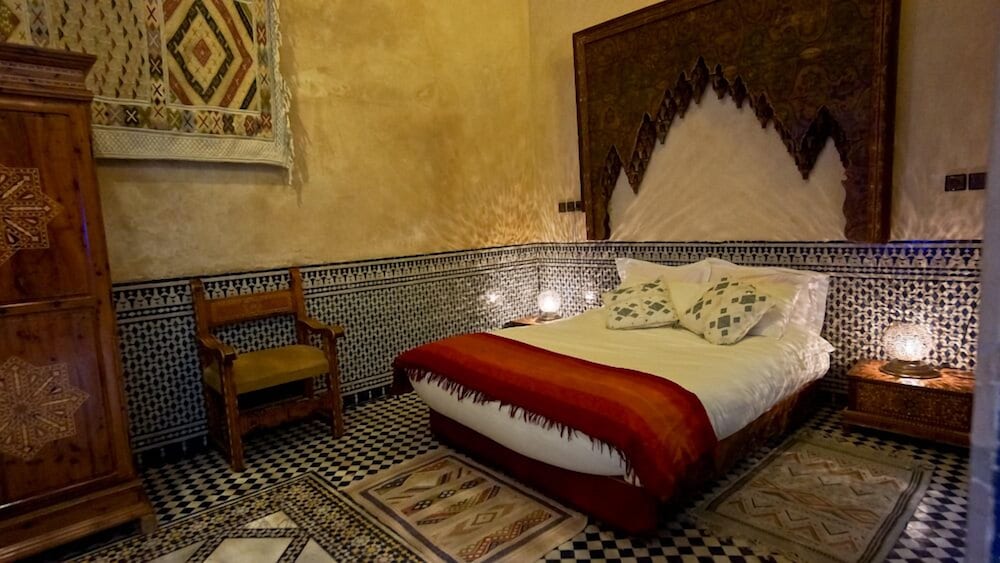 fes