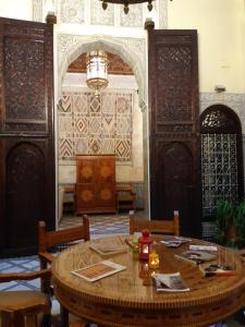 fes