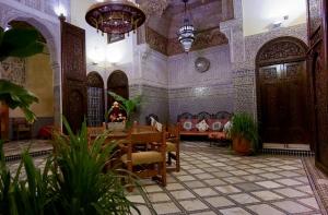 fes