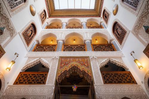 fes
