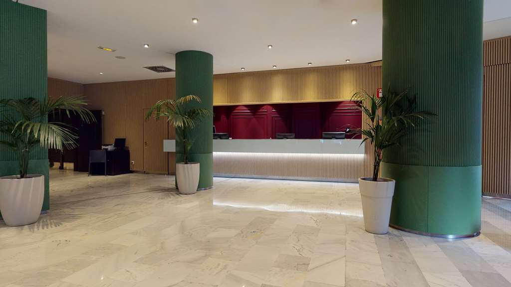 radisson red madrid