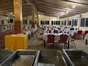 Hotel & Campement Du Lac Rose,Guediawaye>>Dakar,3 star