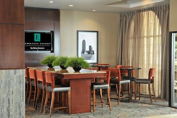 Embassy Suites Hotel Des Moines Downtown,Des Moines County>>Des Moines,4 star