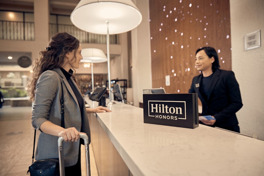 embassy suites by hilton los angeles downey
