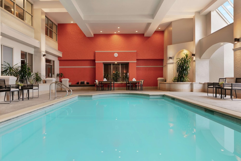 embassy suites by hilton los angeles downey