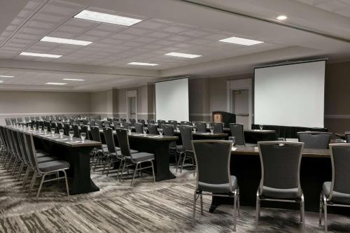 embassy suites by hilton los angeles downey