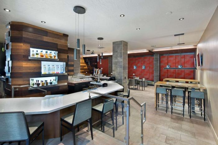 embassy suites by hilton los angeles downey
