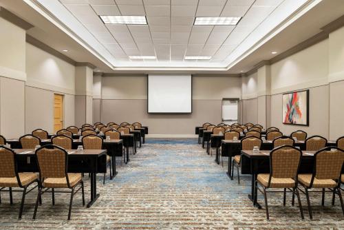 embassy suites by hilton columbus dublin