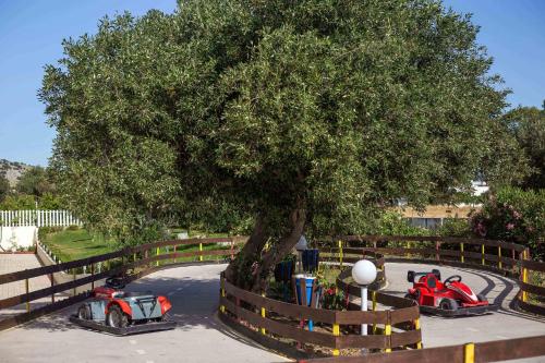 hotel niriides beach