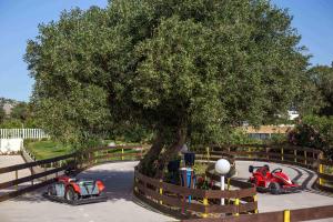 hotel niriides beach